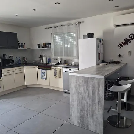 Location Ete Vila Laudun